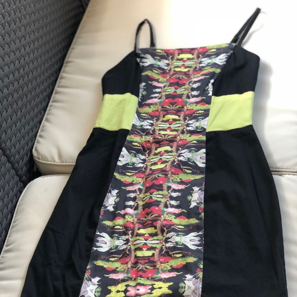 French Connection Dresses & Skirts - French Connection dress